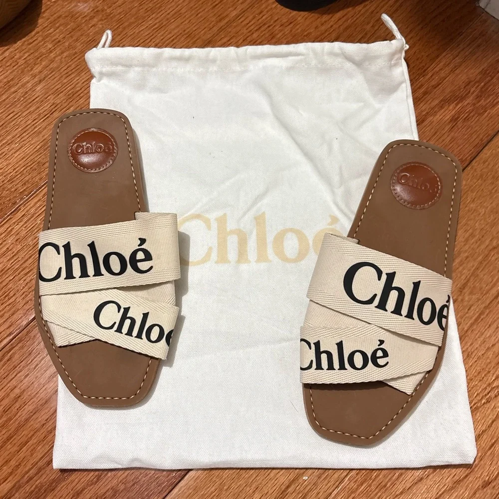 Chloé Flat Logo Strap Leather Sandals 37 - Picture 2 of 3